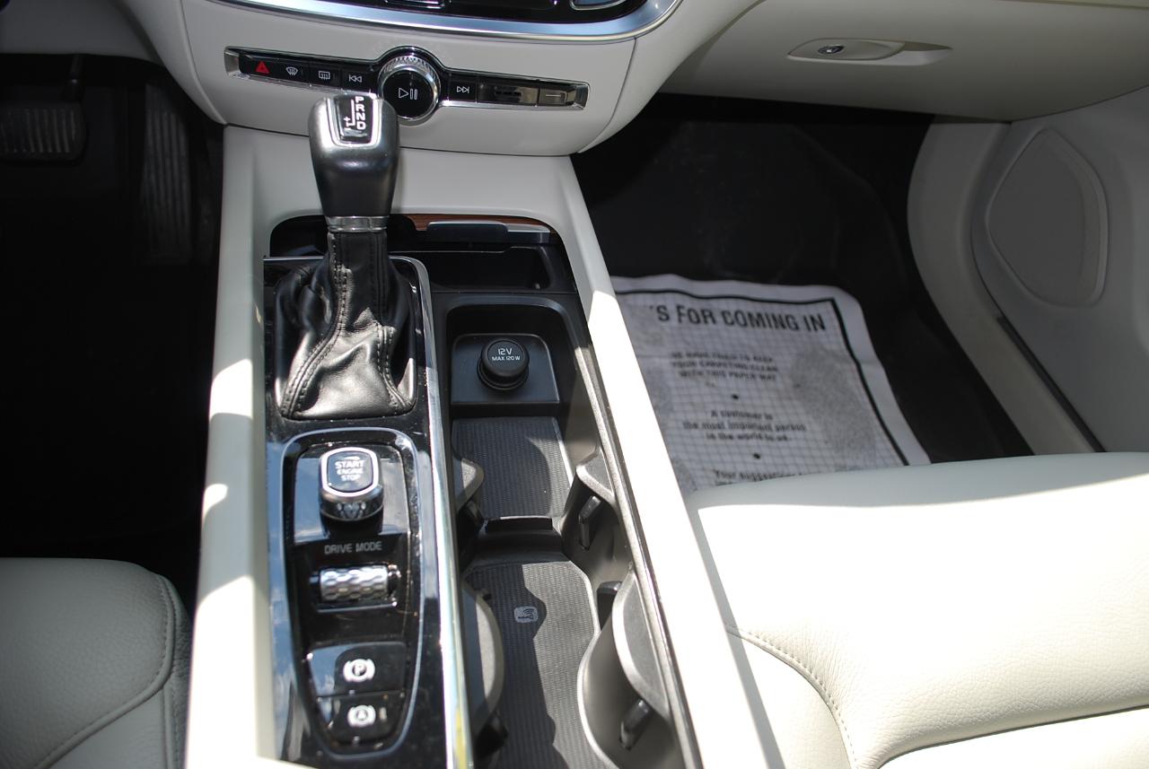 Volvo S60 T6 AWD Momentum 2019