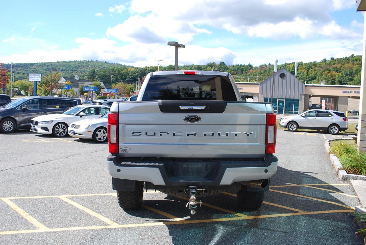 Ford Super Duty F-350 SRW Lariat 4WD Crew Cab 6.75' Box 2020