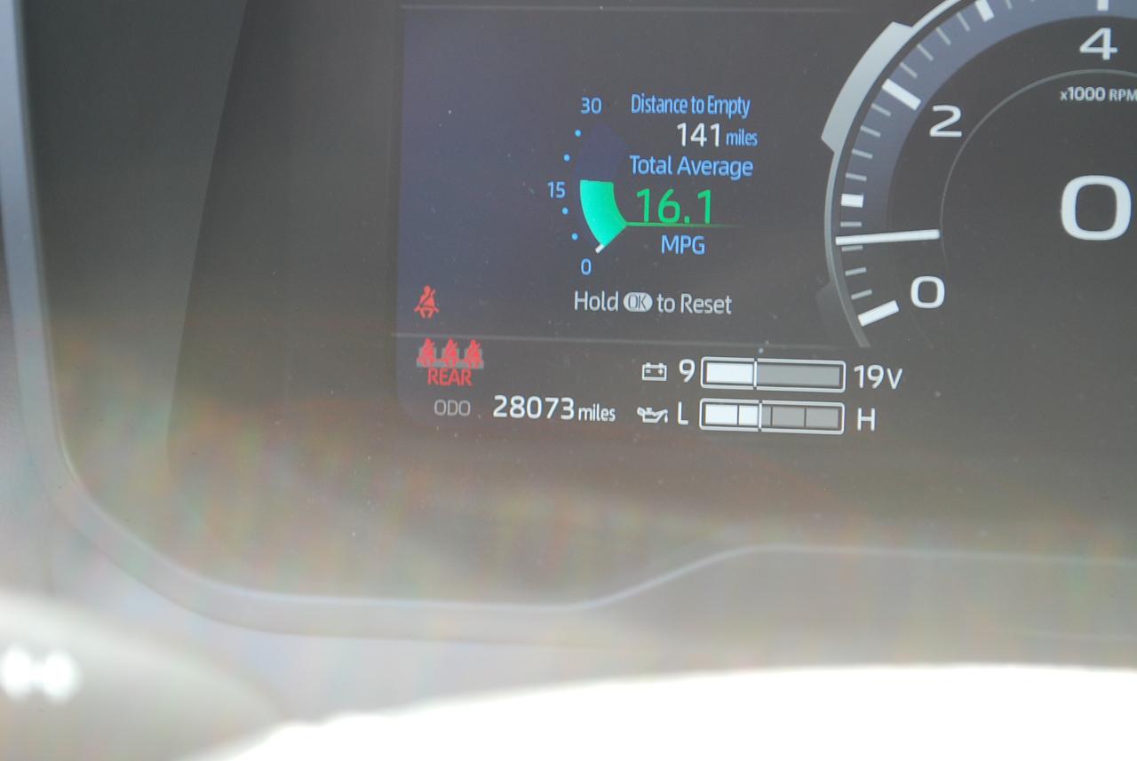 Toyota Tundra 4WD Platinum CrewMax 5.5' Bed (Natl) 2023