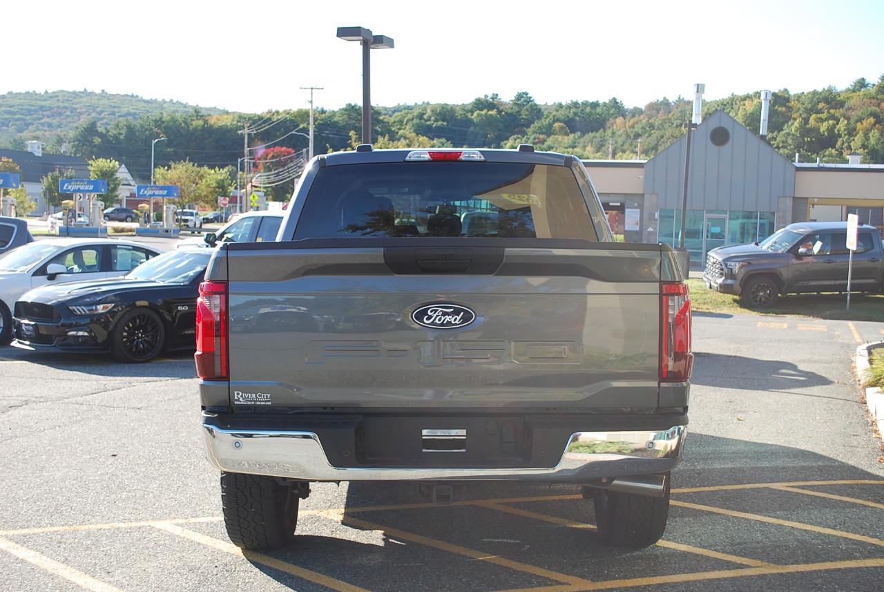 Ford F-150 XLT 4WD SuperCrew 5.5' Box 2025