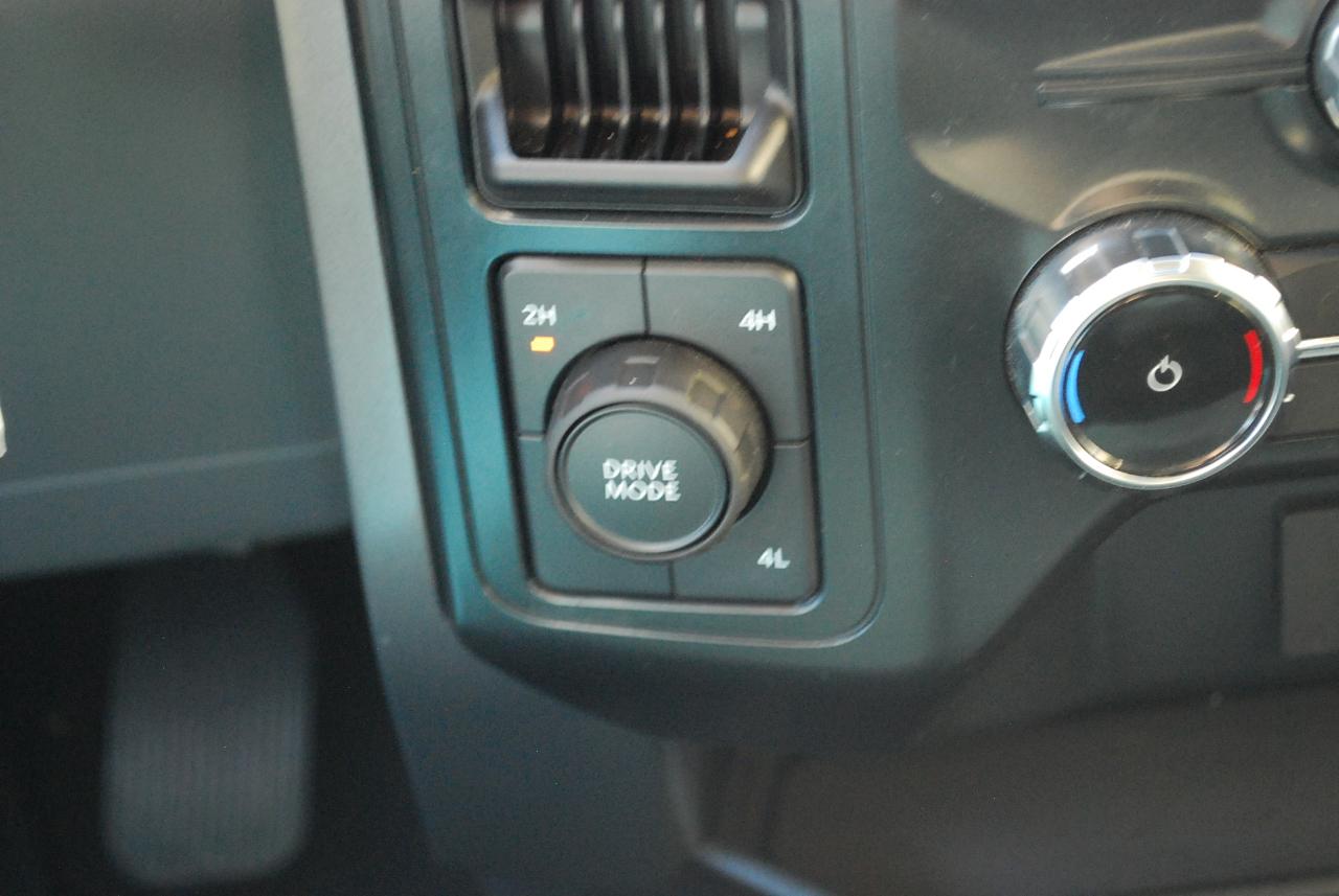 Ford F-150 XLT 4WD SuperCrew 5.5' Box 2025