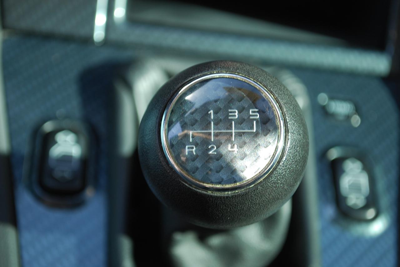 Mercedes-Benz SLK-Class 2dr Kompressor Roadster 2.3L 1999