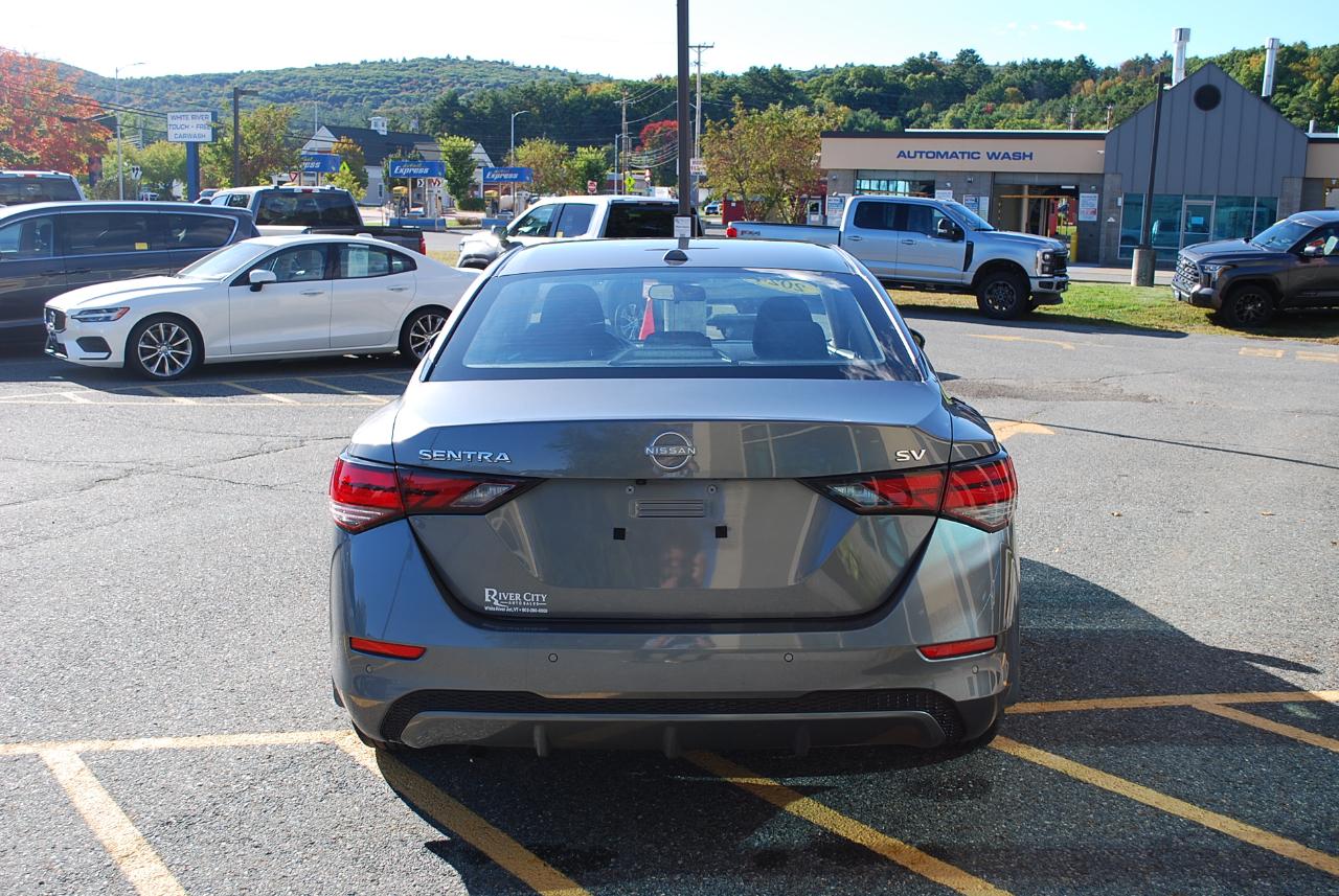Nissan Sentra SV CVT 2024