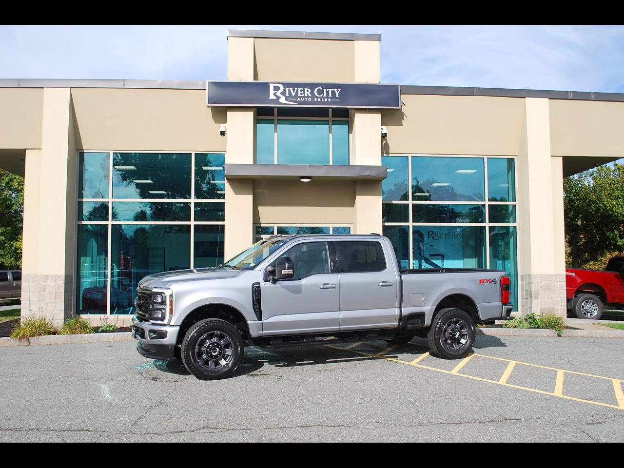Ford Super Duty F-250 SRW 4WD Crew Cab 156" Lariat 2024