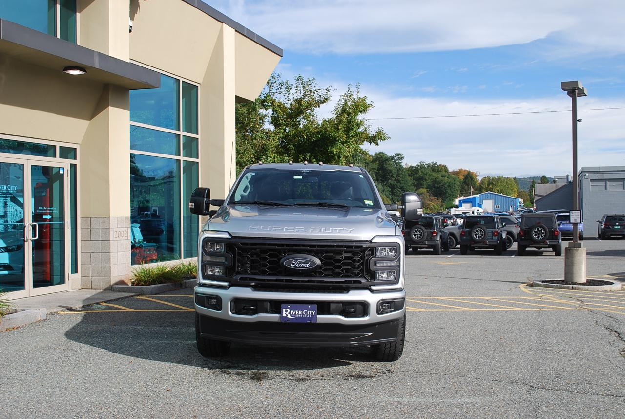 Ford Super Duty F-250 SRW 4WD Crew Cab 156" Lariat 2024