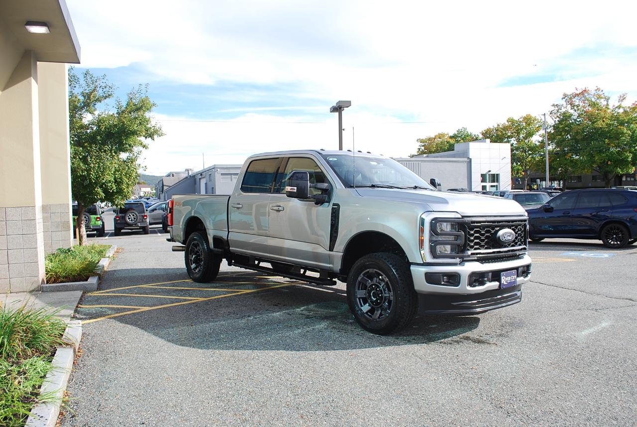 Ford Super Duty F-250 SRW 4WD Crew Cab 156" Lariat 2024
