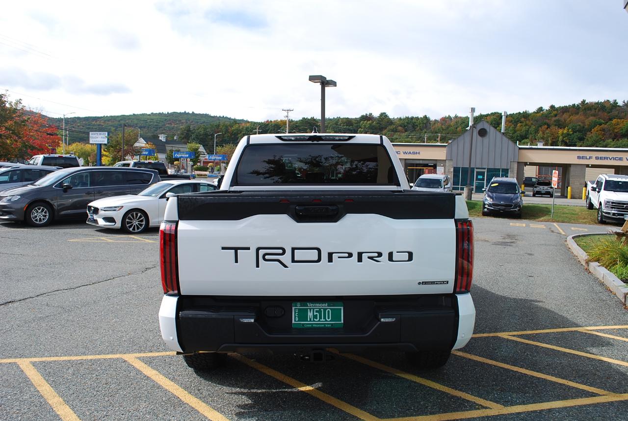 Toyota Tundra 4WD TRD Pro Hybrid CrewMax 5.5' Bed (Natl) 2026
