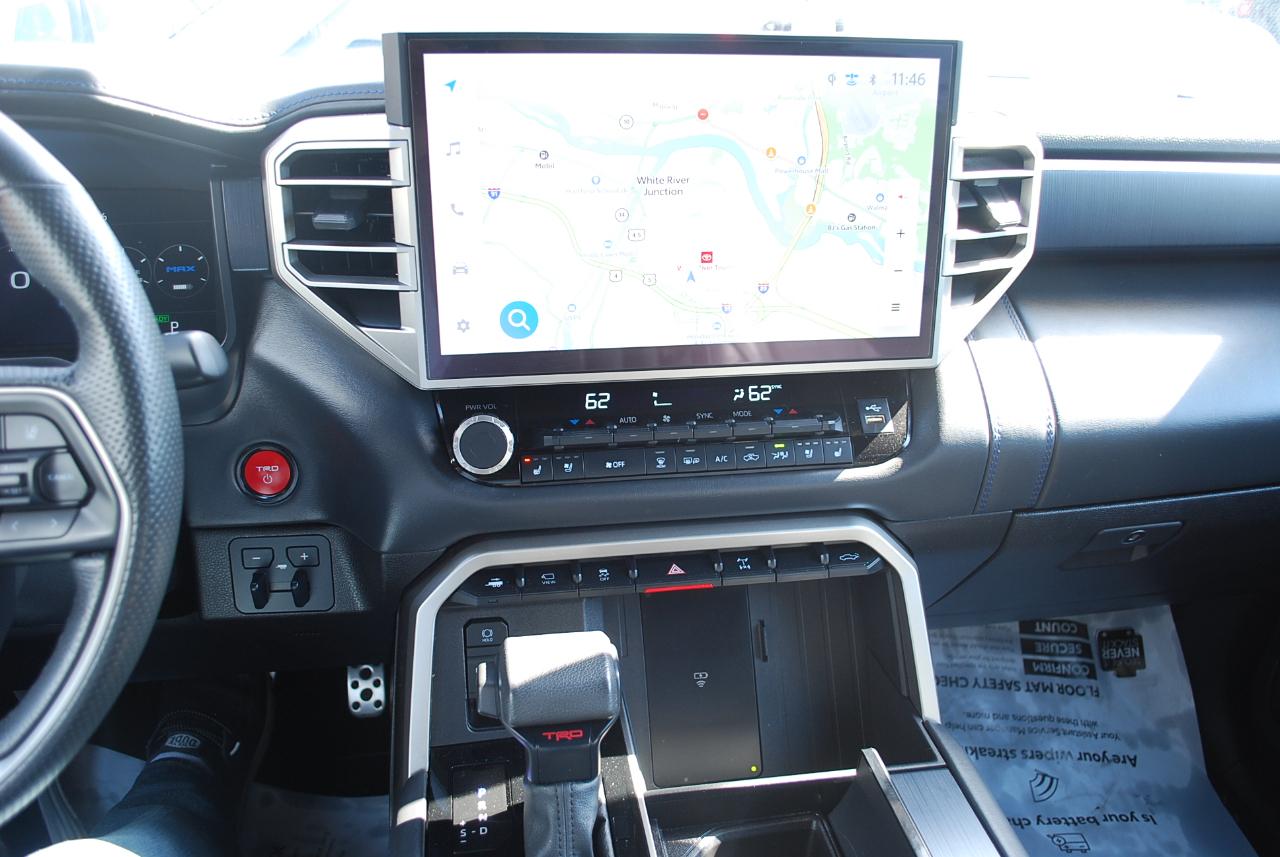 Toyota Tundra 4WD Platinum Hybrid CrewMax 5.5' Bed 3.5L (Natl) 2026
