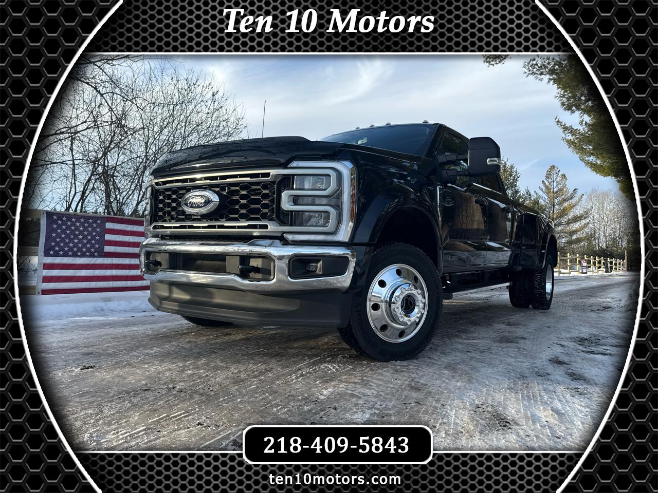 2024 Ford F-450 Super Duty Lariat's photo