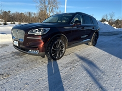 2020 Lincoln Aviator 
