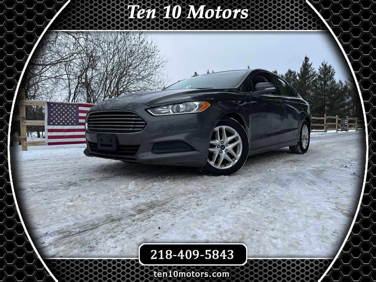 2016 Ford Fusion SE's photo