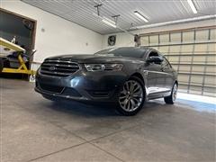 2019 Ford Taurus 
