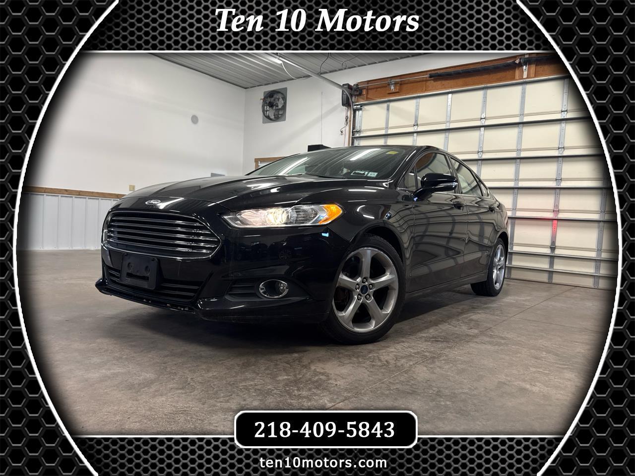 2016 Ford Fusion SE FWD's photo