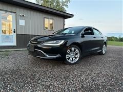 2016 Chrysler 200 