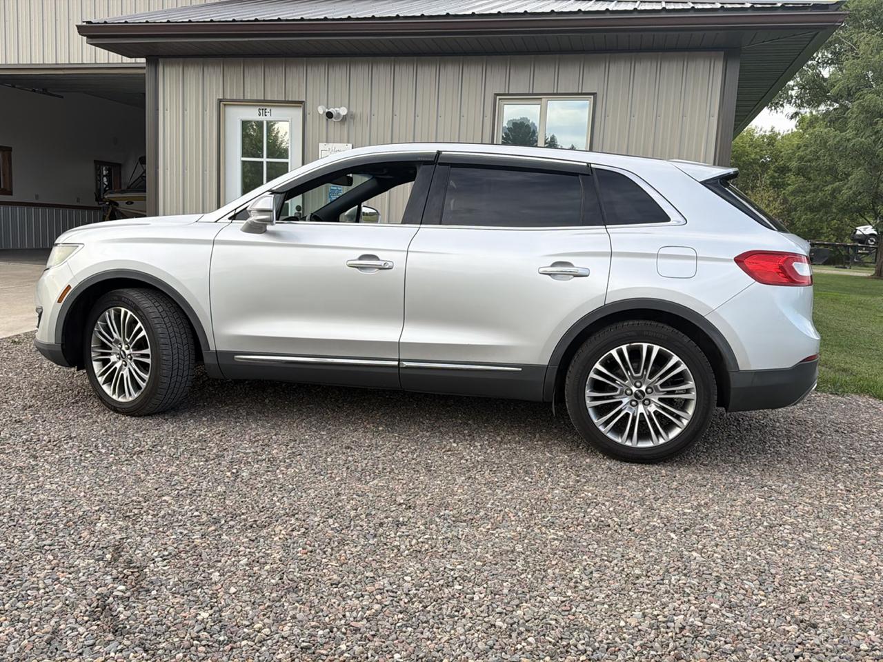 2016 Lincoln MKX Reserve - Photo 8