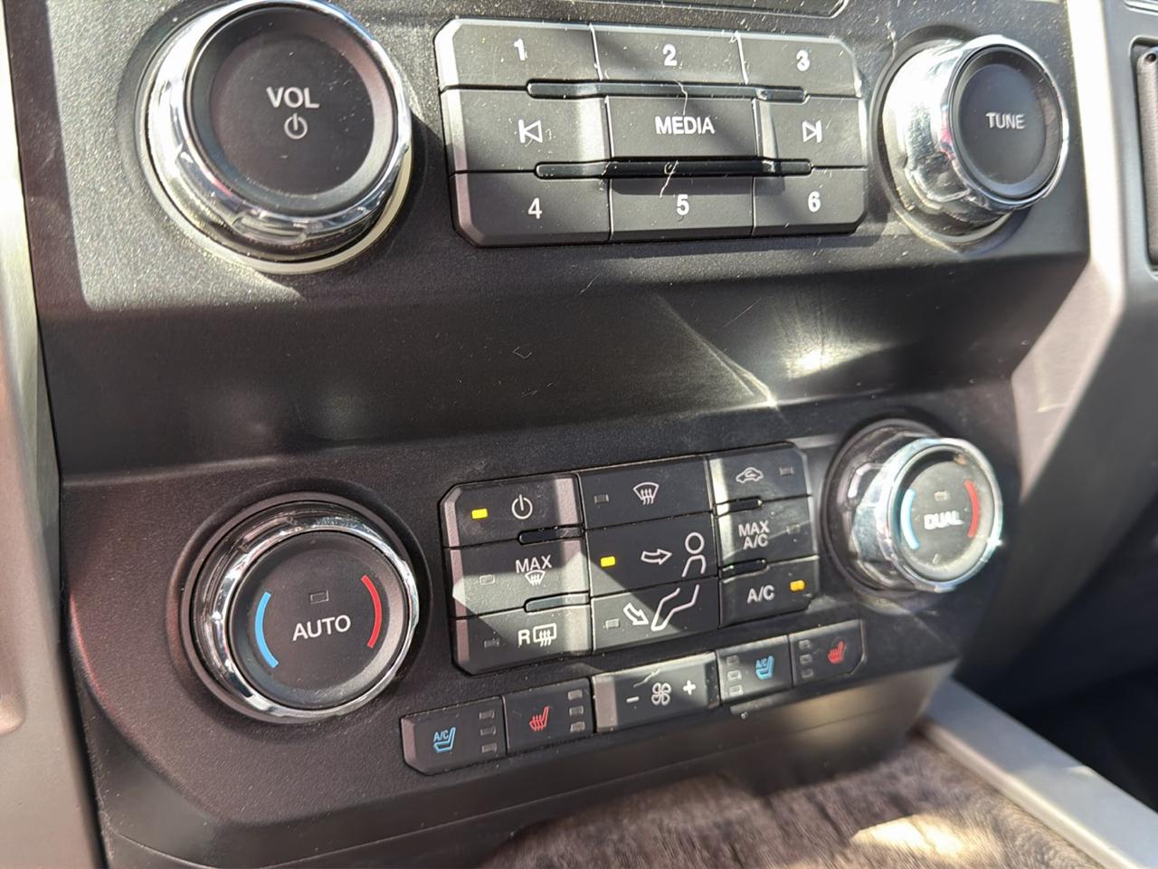 2019 Ford F-250 Super Duty Lariat - Photo 21