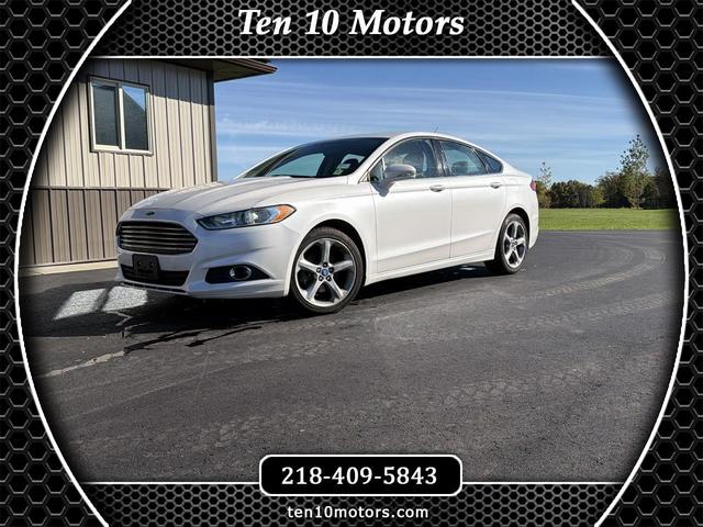 White 2013 Ford Fusion Sedan Front-Wheel Drive 6-Speed Automatic