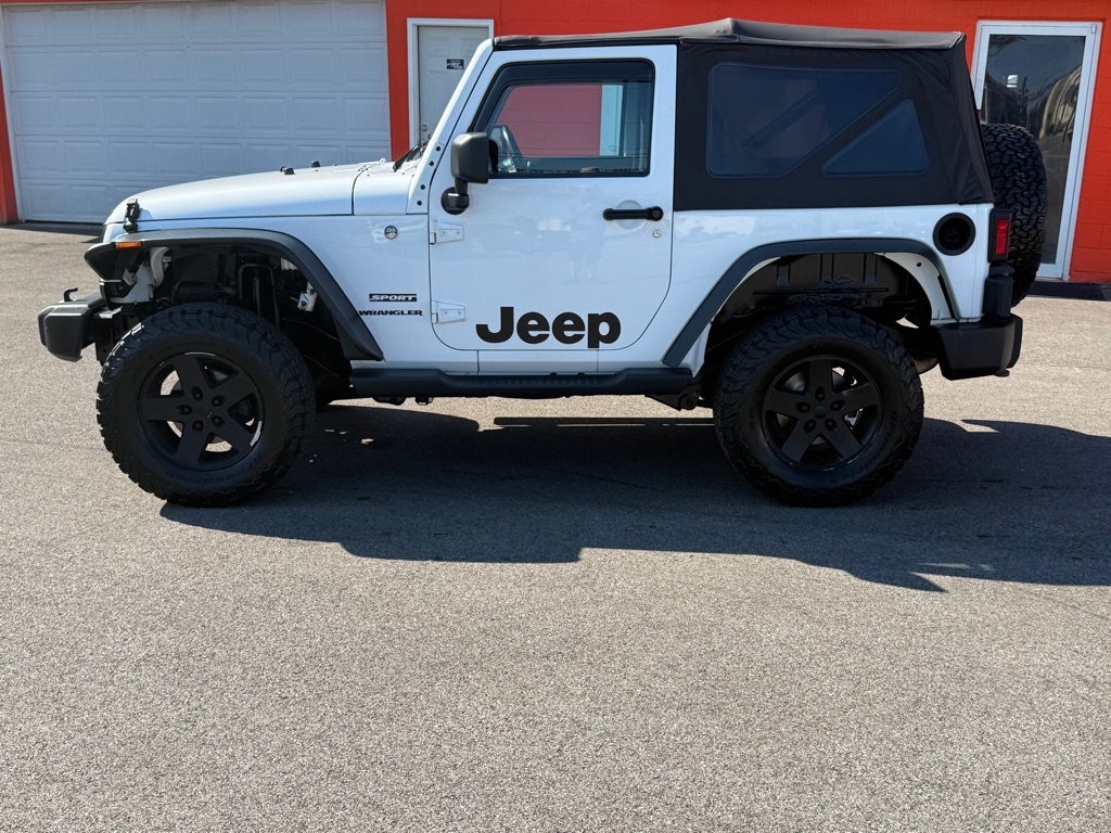 2013 Jeep Wrangler Sport photo 3