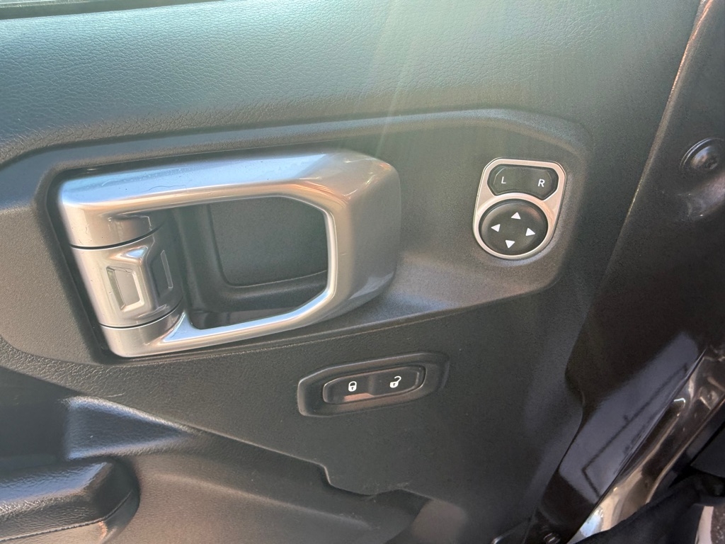 Jeep Wrangler  2019
