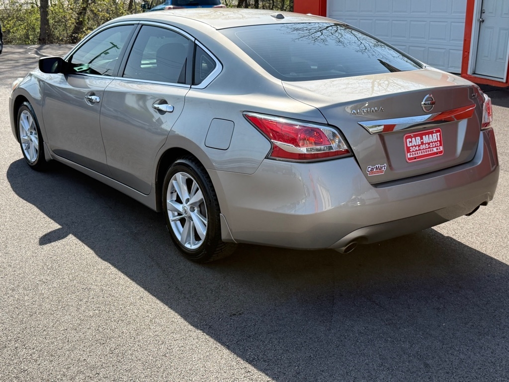 2015 Nissan Altima 2.5 photo 4