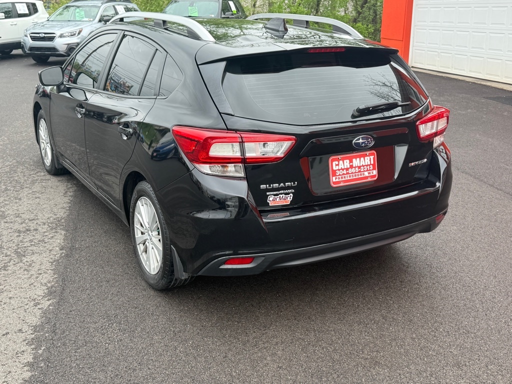 2018 Subaru Impreza Premium photo 4