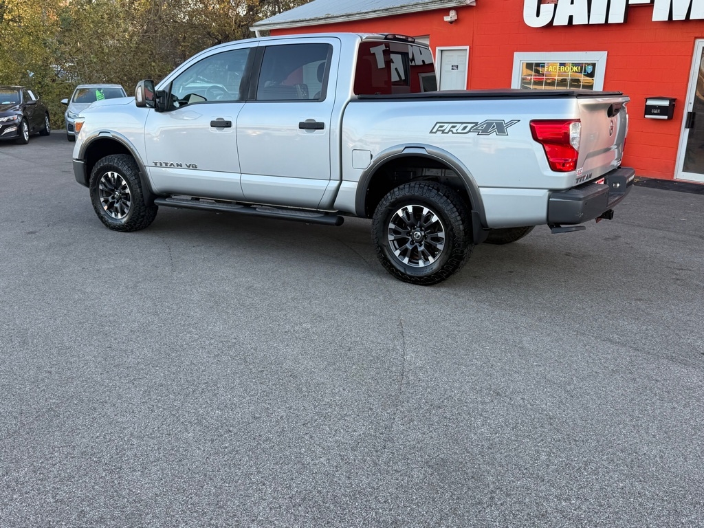 Nissan Titan SV 2018