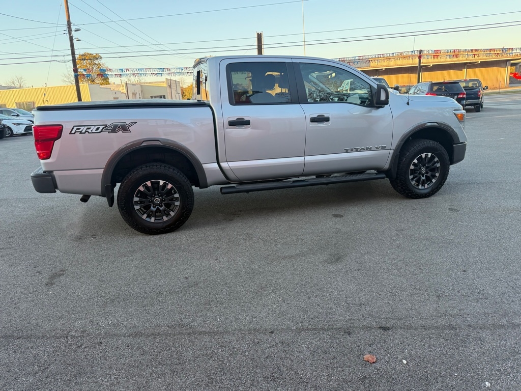 Nissan Titan SV 2018