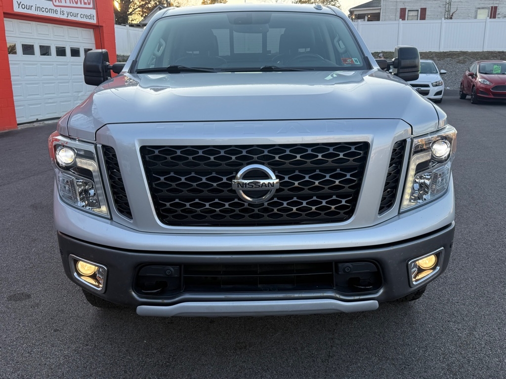 Nissan Titan SV 2018