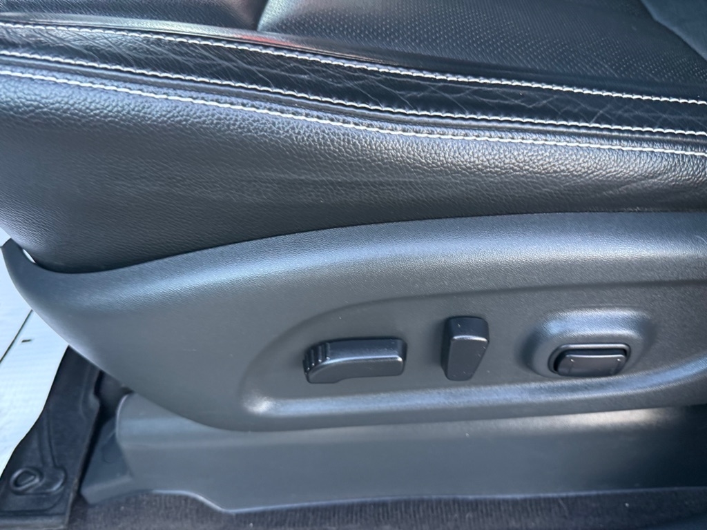 Nissan Titan SV 2018