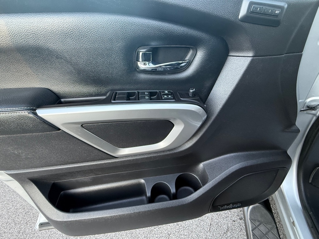 Nissan Titan SV 2018