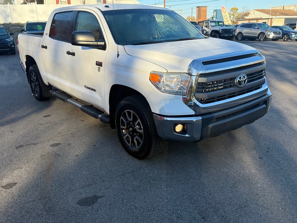 Toyota Tundra  2015