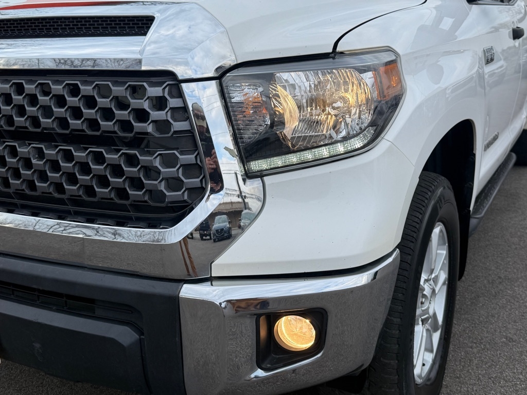 Toyota Tundra  2018