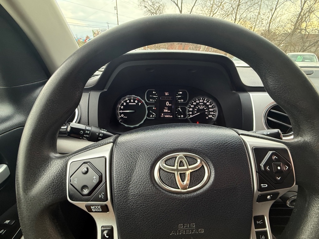 Toyota Tundra  2018