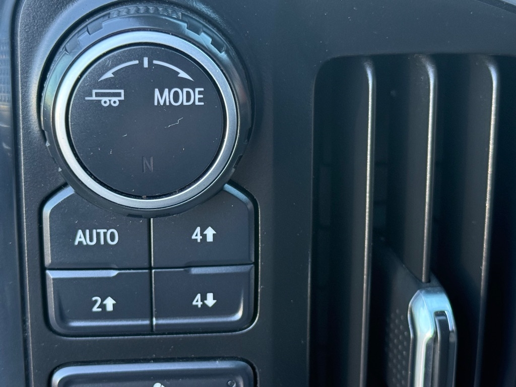 Chevrolet Silverado 1500  2020