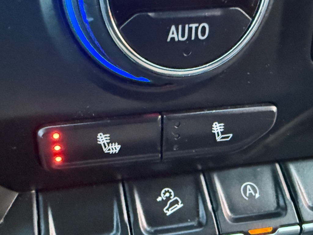 Chevrolet Silverado 1500  2020