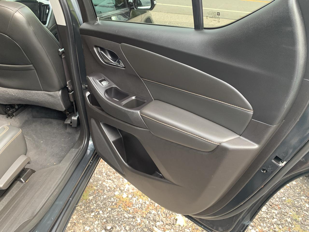 2019 Chevrolet Traverse 3LT - Photo 12