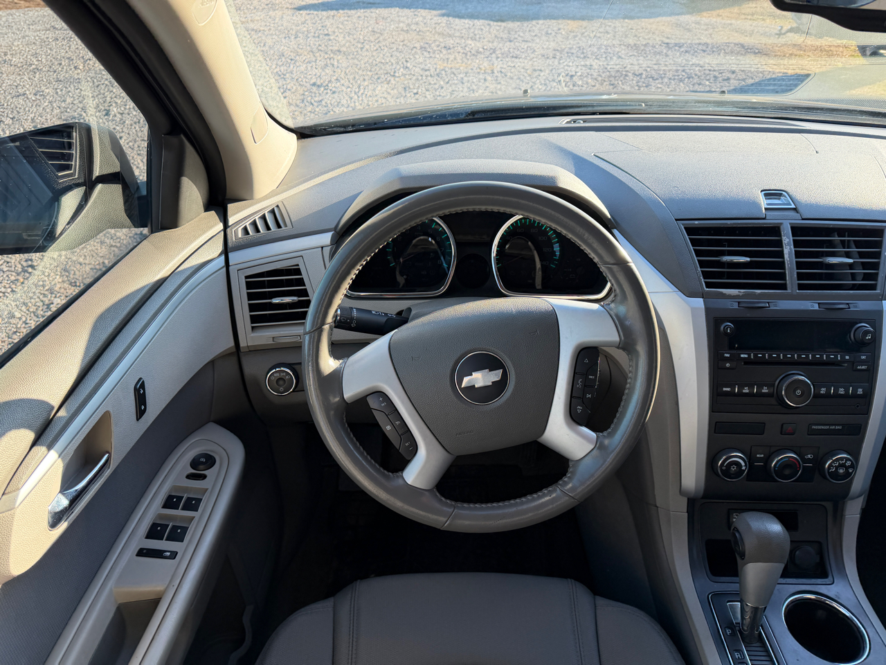 Chevrolet Traverse LS FWD w/PDC 2012