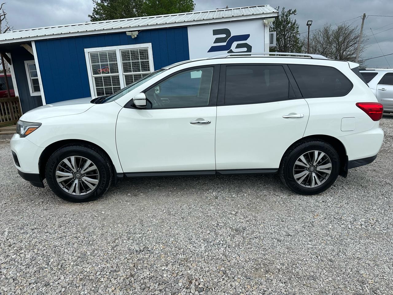 Nissan Pathfinder S 2WD 2018