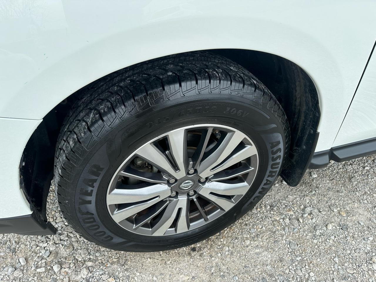 Nissan Pathfinder S 2WD 2018