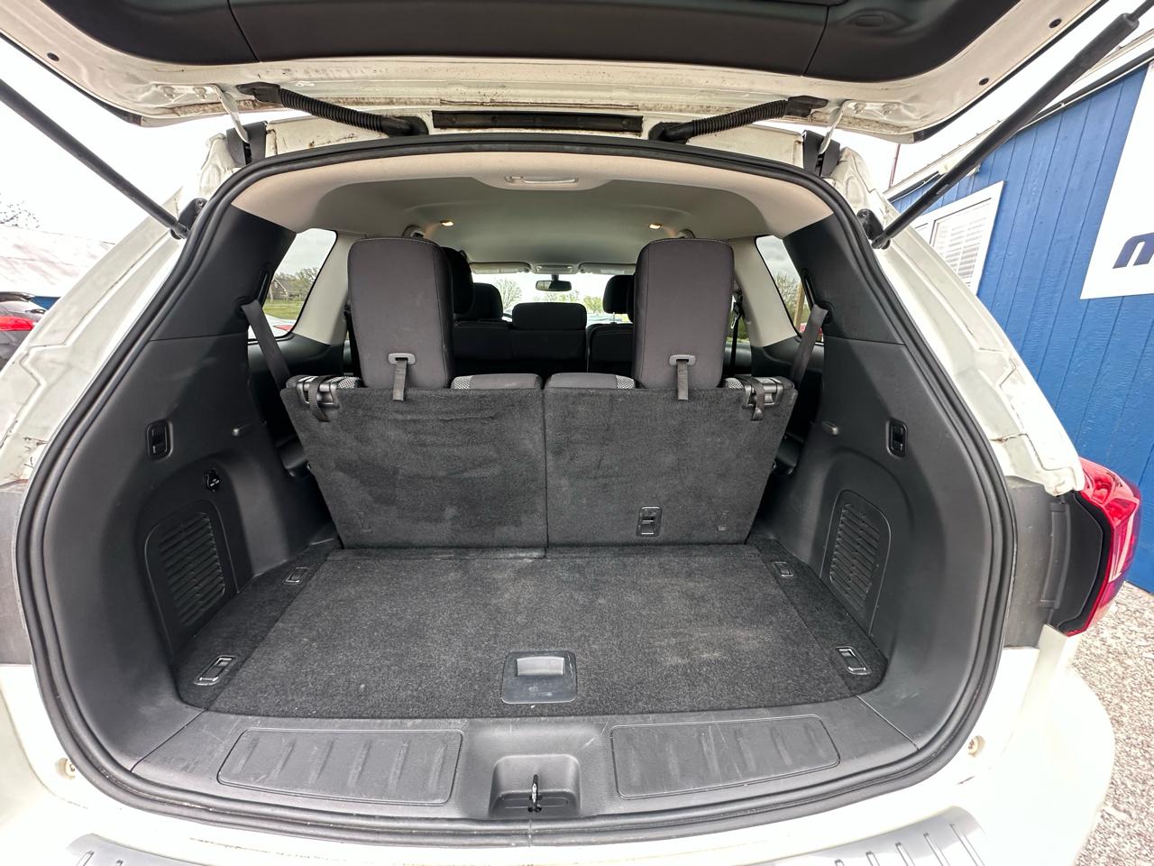 Nissan Pathfinder S 2WD 2018