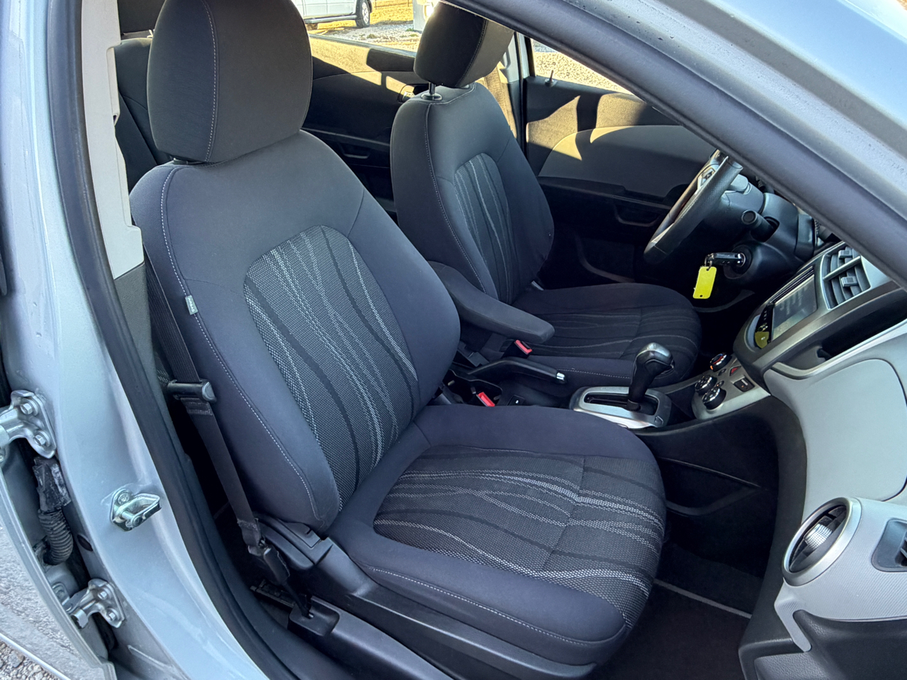 Chevrolet Sonic LT Auto Sedan 2016