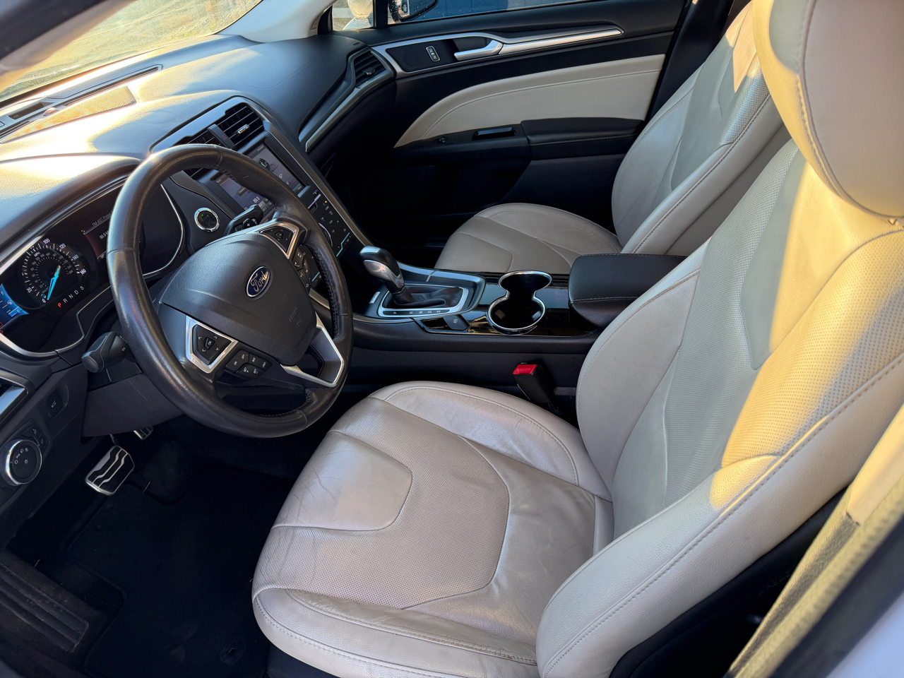 Ford Fusion Titanium 2015