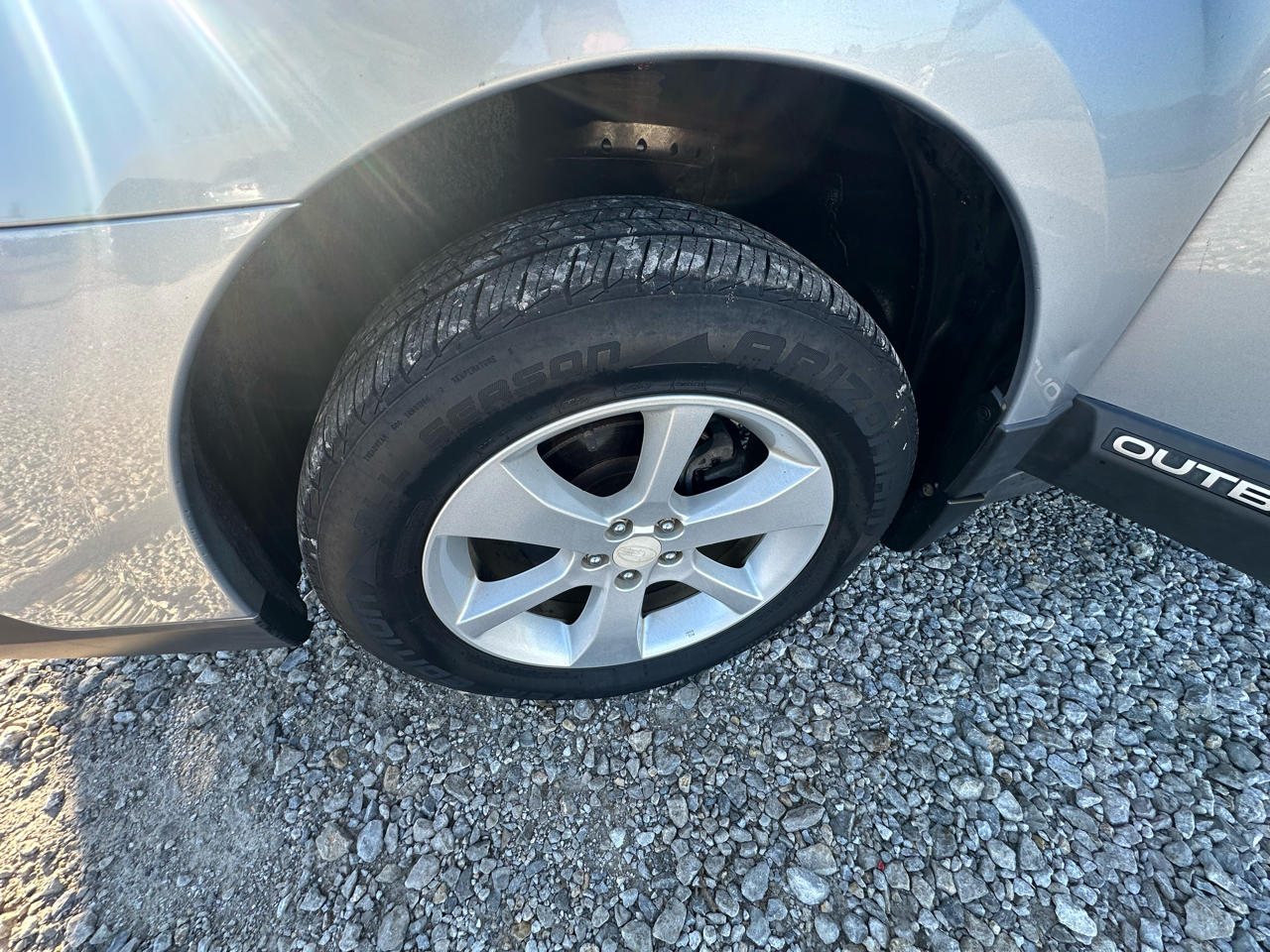 Subaru Outback 2.5i Premium 2013