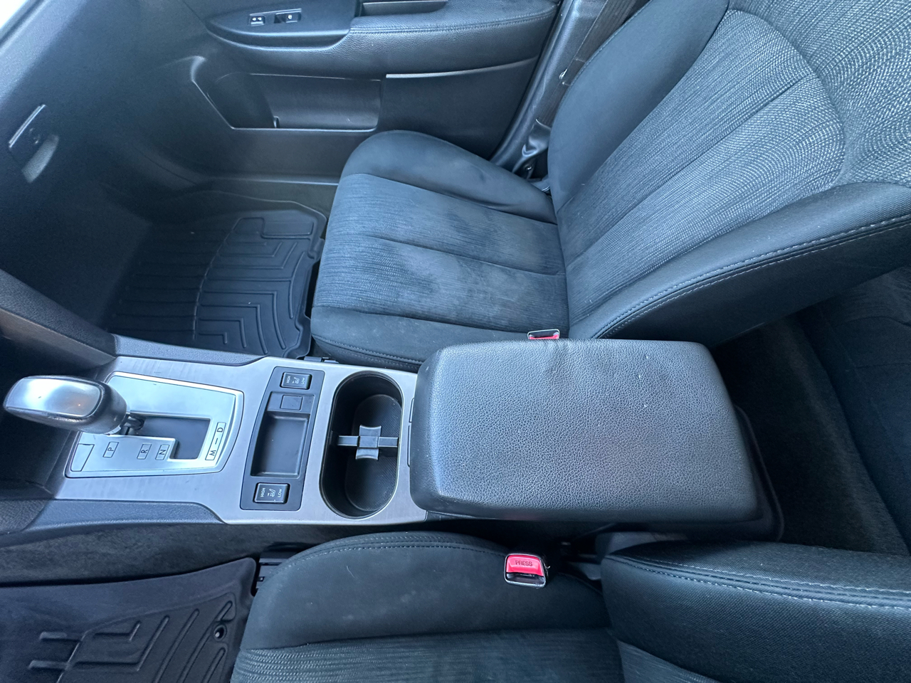 Subaru Outback 2.5i Premium 2013