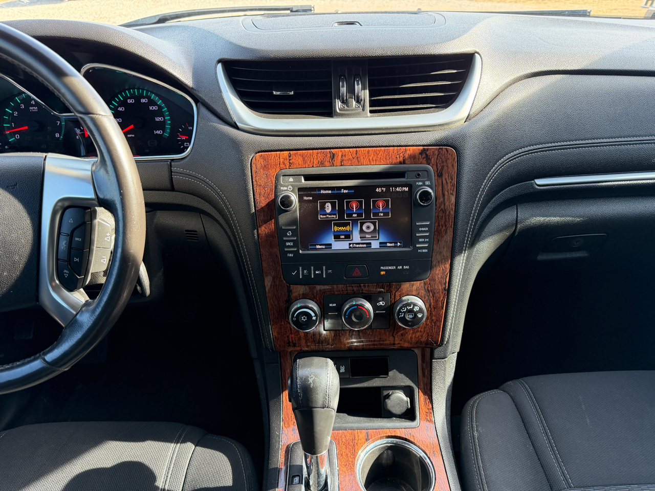 Chevrolet Traverse 1LT FWD 2013