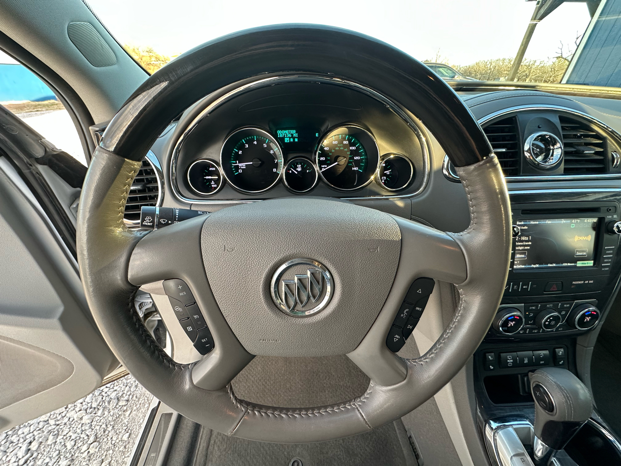 Buick Enclave Leather FWD 2017