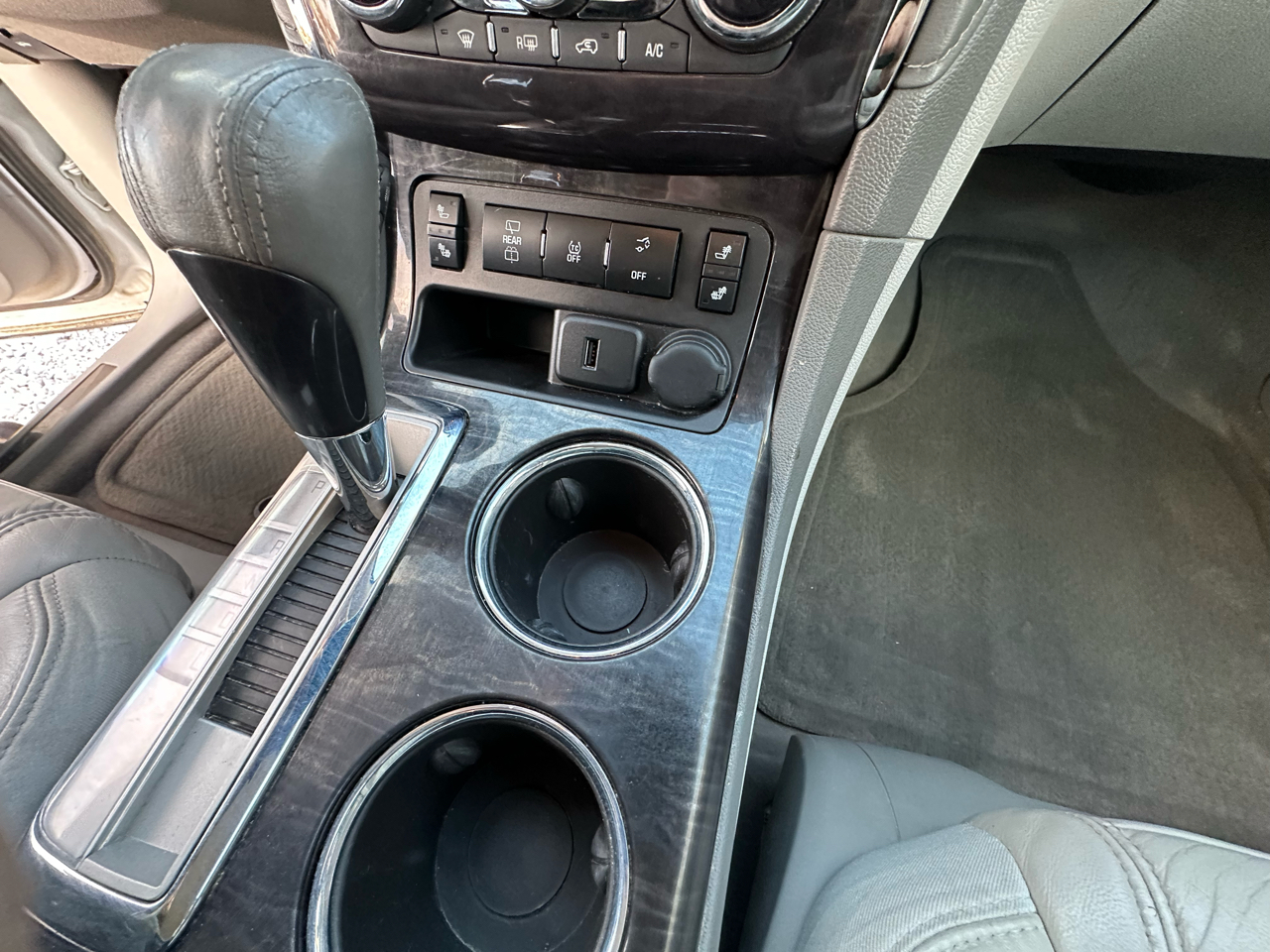 Buick Enclave Leather FWD 2017