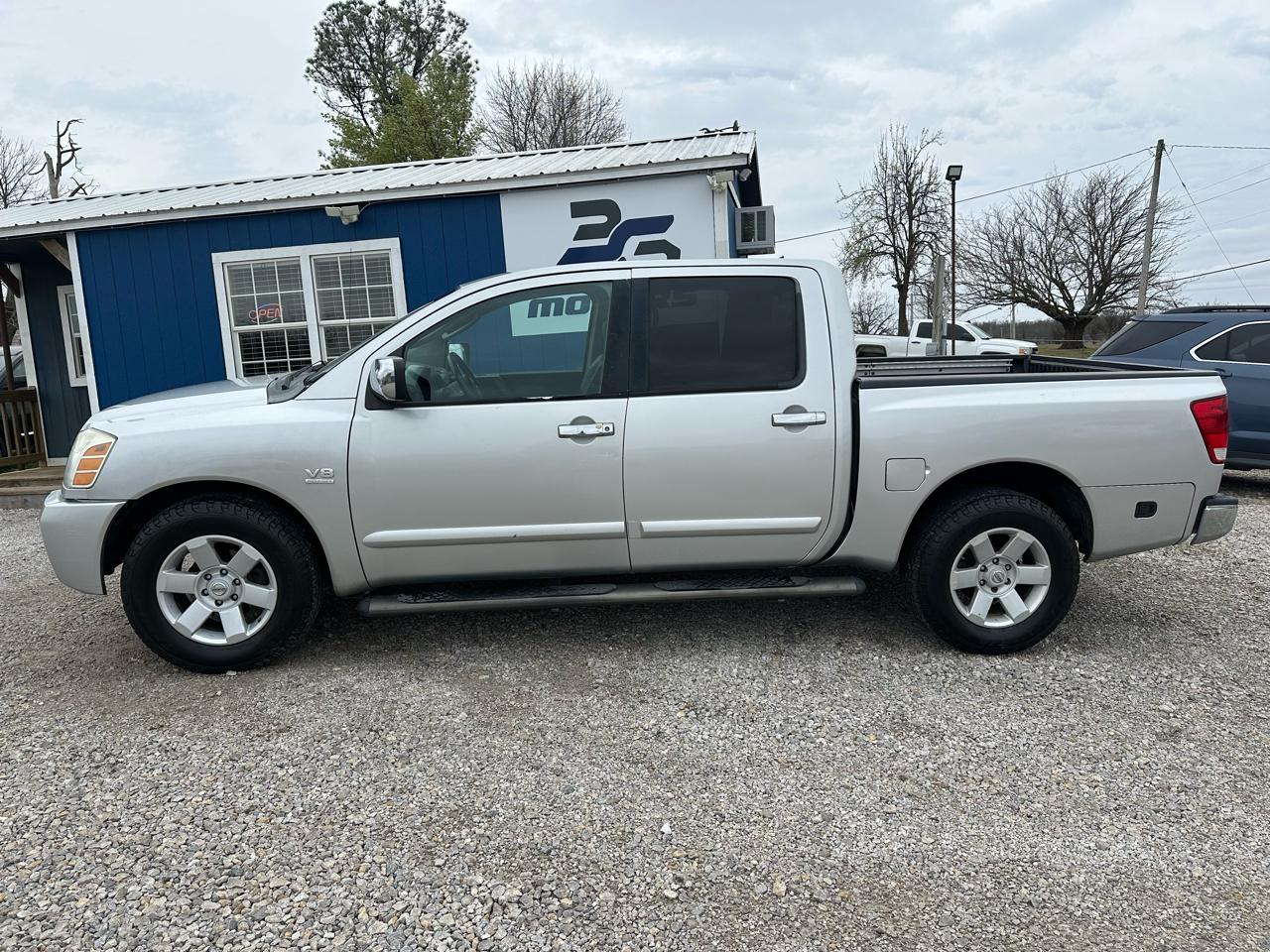 Nissan Titan XE Crew Cab 2WD 2004