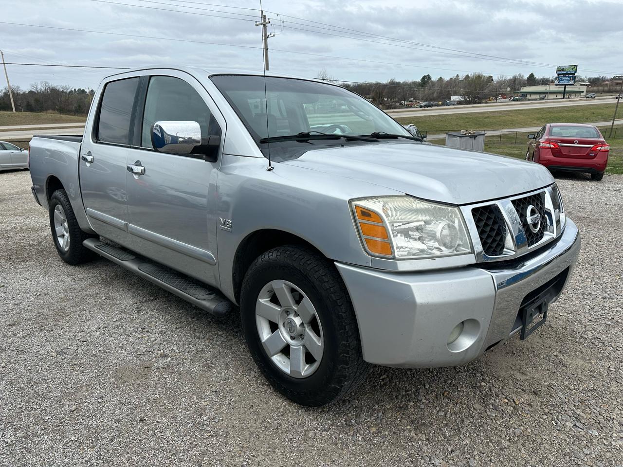 Nissan Titan XE Crew Cab 2WD 2004