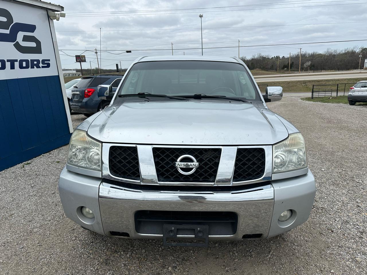 Nissan Titan XE Crew Cab 2WD 2004